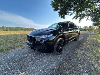 Maserati Levante, 3.0 V6 316 kW SQ4 GrandSport