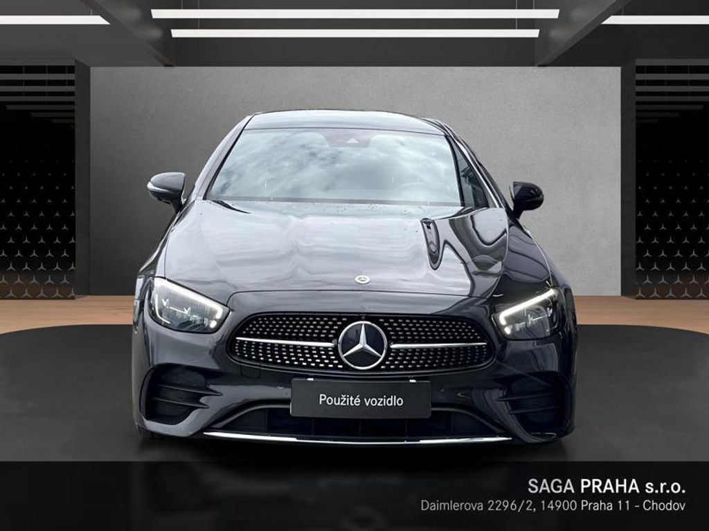 Mercedes-Benz Třídy E, E-Třída 220 d 4MATIC kupé AMG - fotka 2