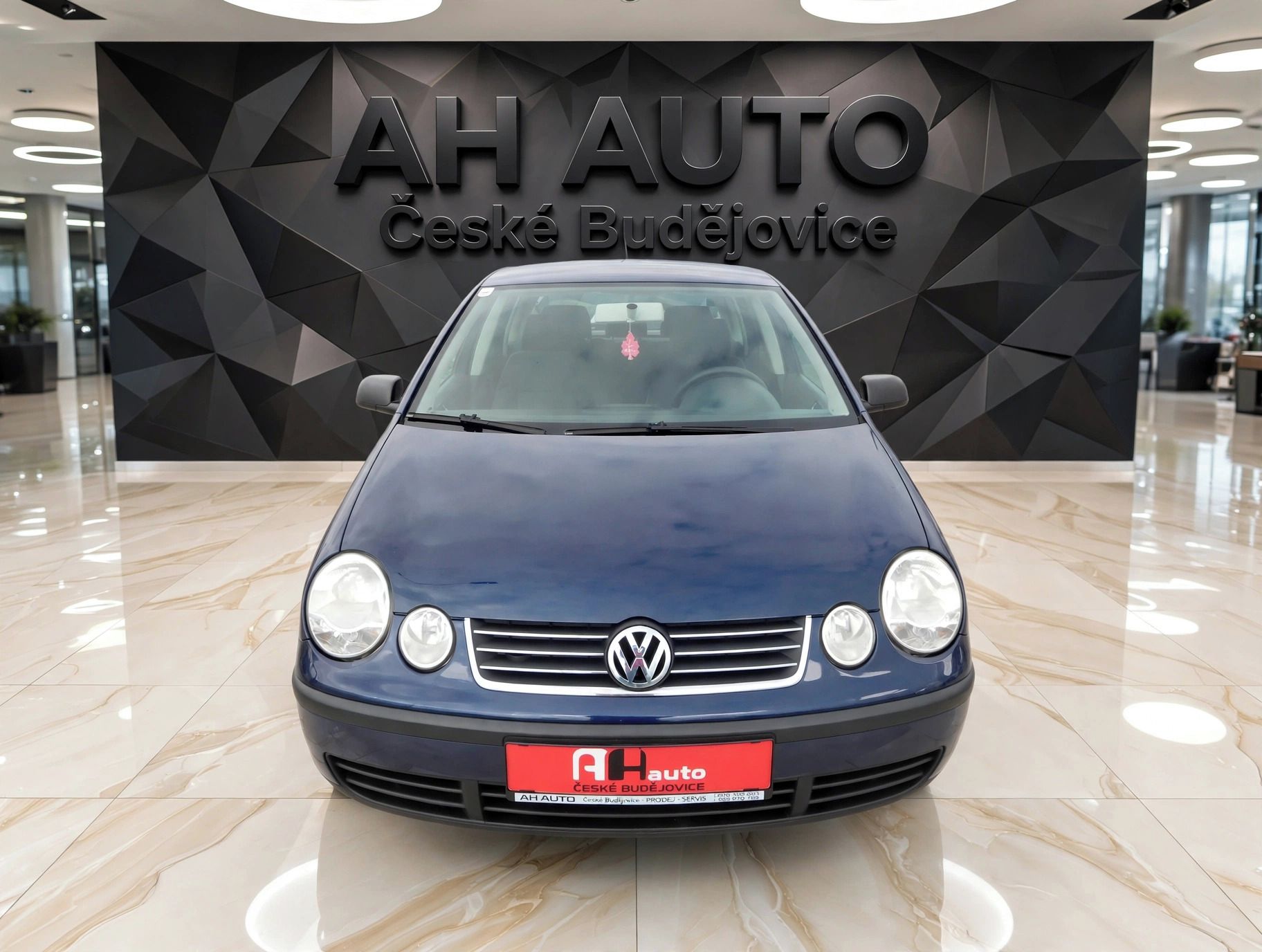 Volkswagen Polo, 1.9 SDi, 47 kW, Klima - fotka 6