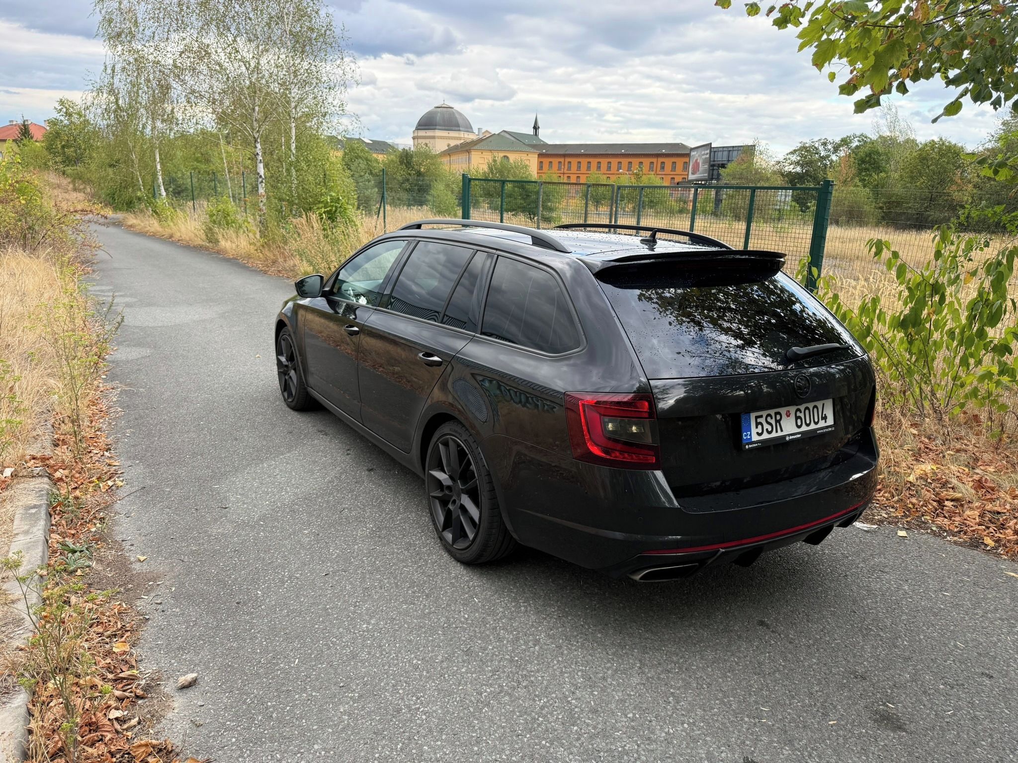 Škoda Octavia, RS3 Facelift - fotka 4
