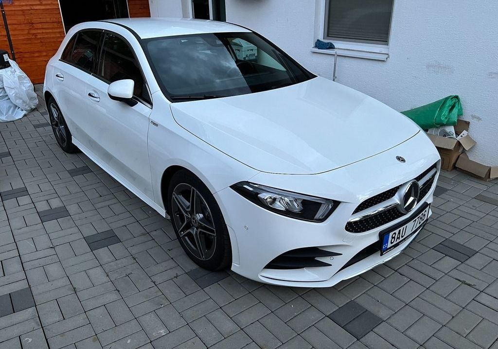 Mercedes-Benz Třídy A, 200 AMG Edittion - fotka 2