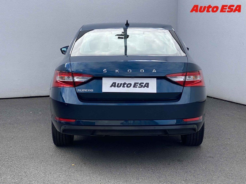 Škoda Superb, 2.0 TDi,ČR,Style - fotka 5