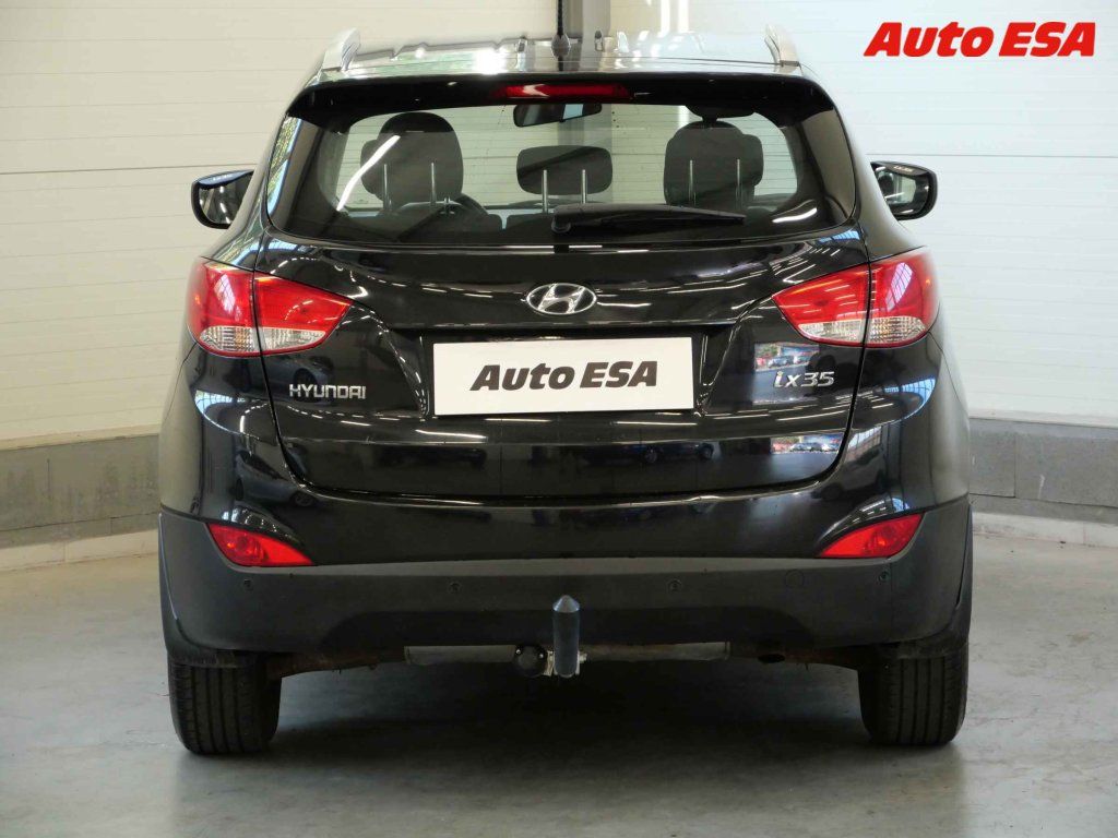 Hyundai ix35, 2.0 i,ČR,servis.kniha,AC - fotka 5