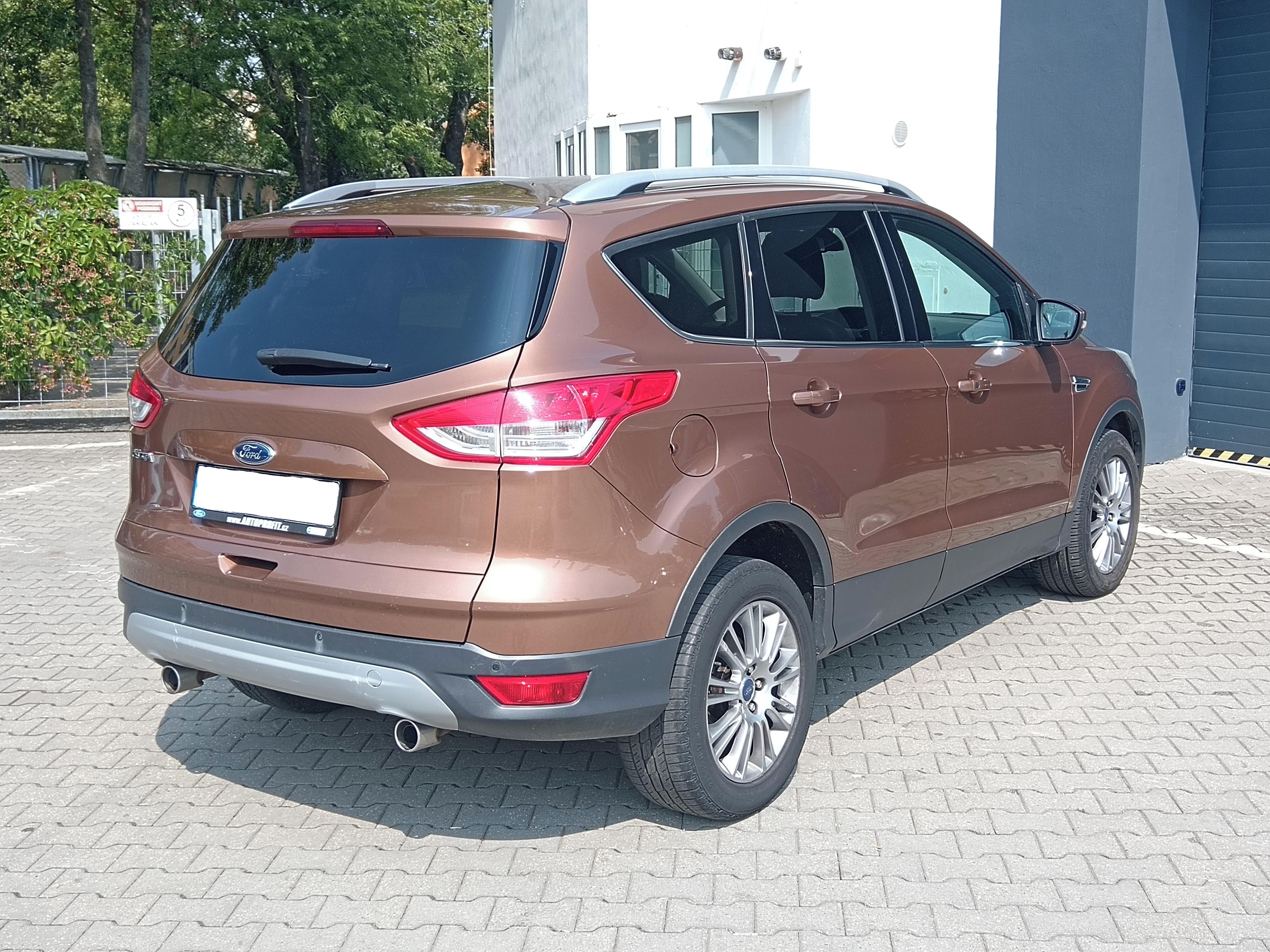 Ford Kuga, 2,0 TDi 4x4 - fotka 6