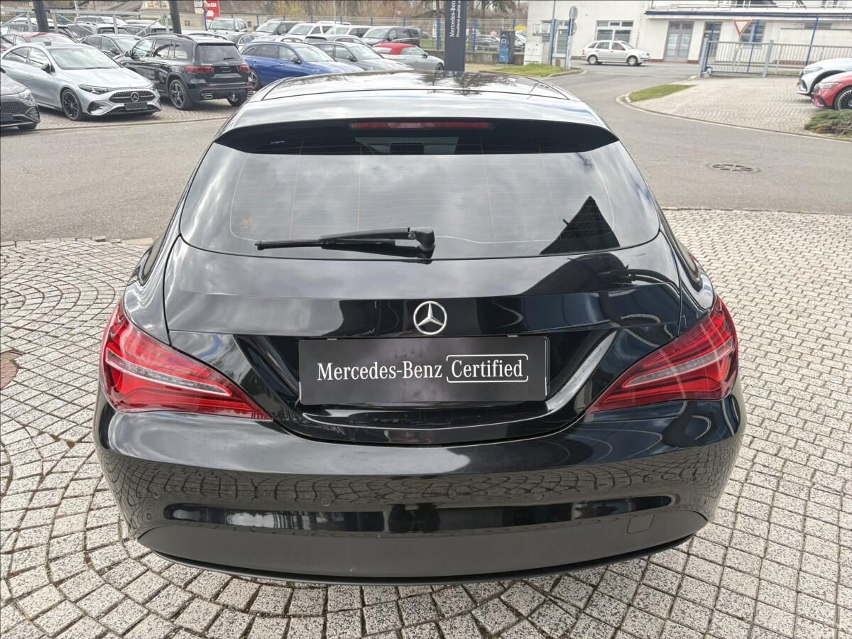 Mercedes-Benz CLA, 1,6 180 SB ČR 1.maj - fotka 5