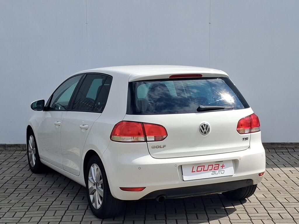 Volkswagen Golf, 1.2 TSI 77 kW - fotka 2