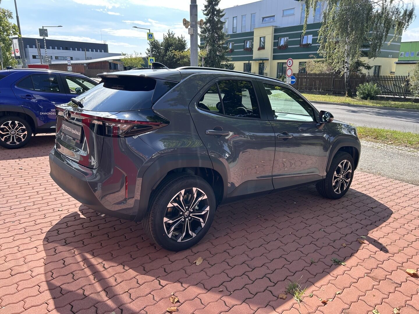 Toyota Yaris Cross, MC26 1,5  hybrid 130 koní - - fotka 5