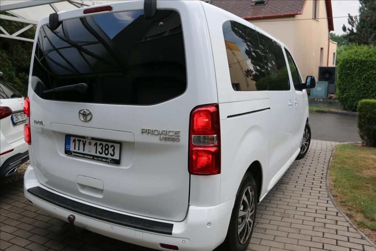 Toyota Proace Verso, 2,0 ČR1.maj.8 míst, DPH,Tažné - fotka 5