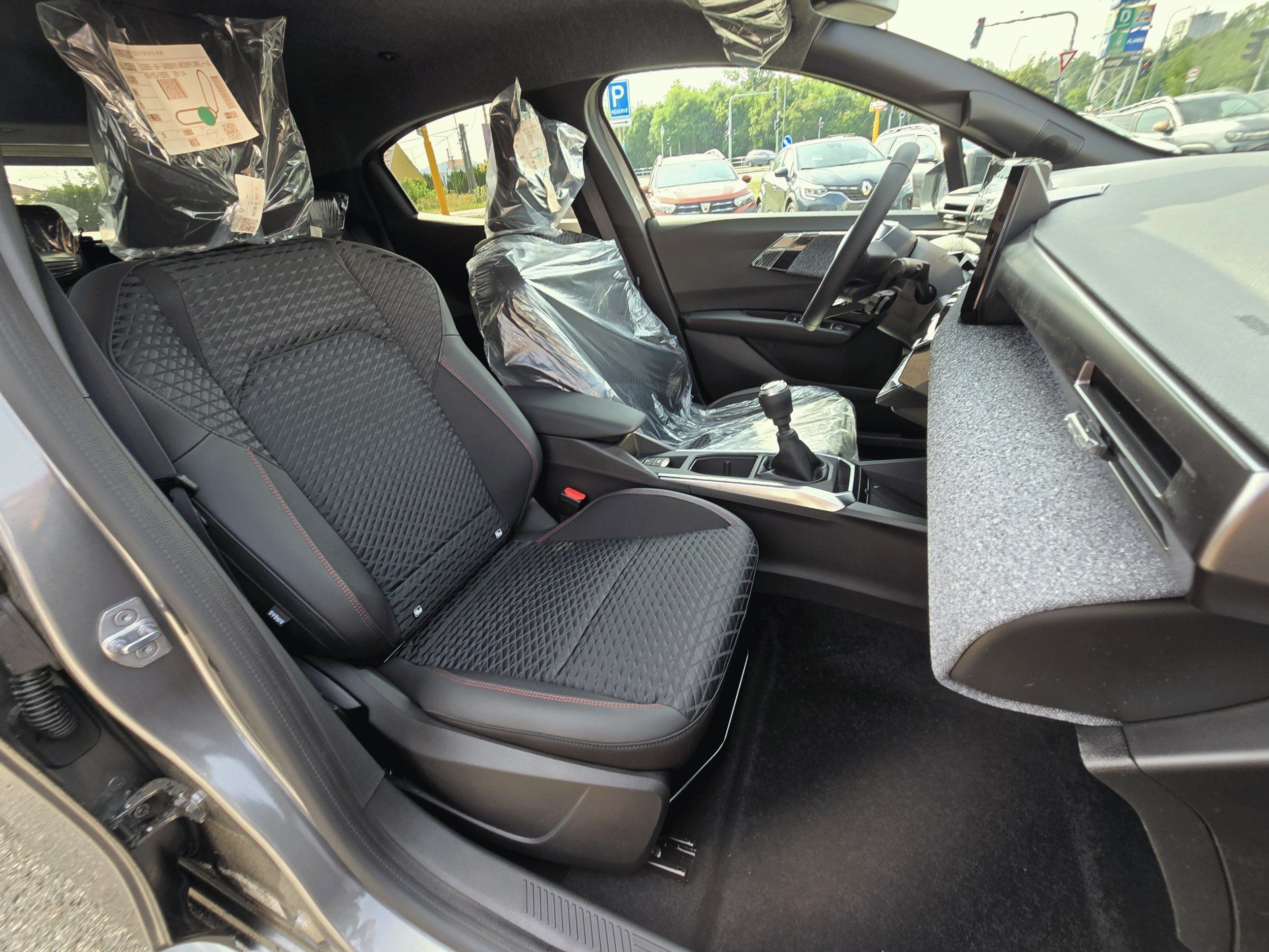 Renault Clio, Techno TCe 115 - pobočka Šenov - fotka 6