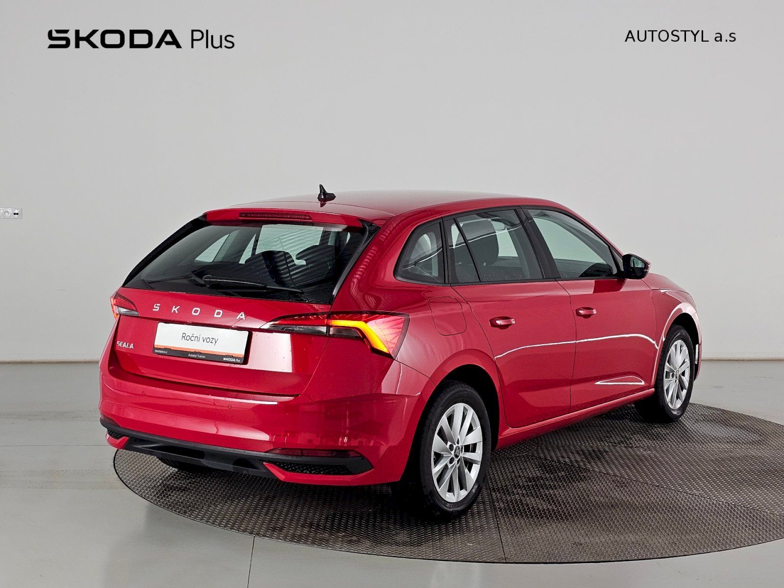 Škoda Scala, 1.0TSI 85kW Selection - fotka 2