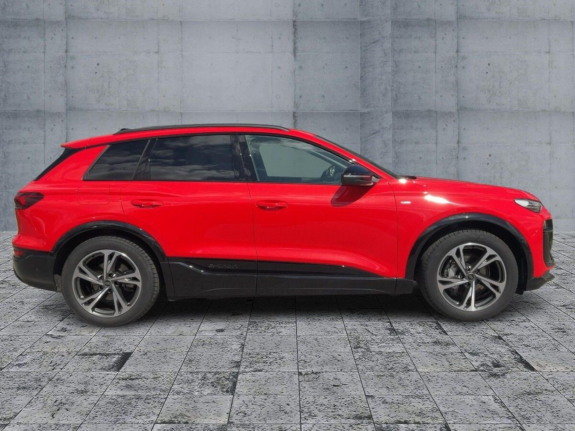 Audi Q6 e-tron, 185kW S-Line Matrix 360 Kůže - fotka 4