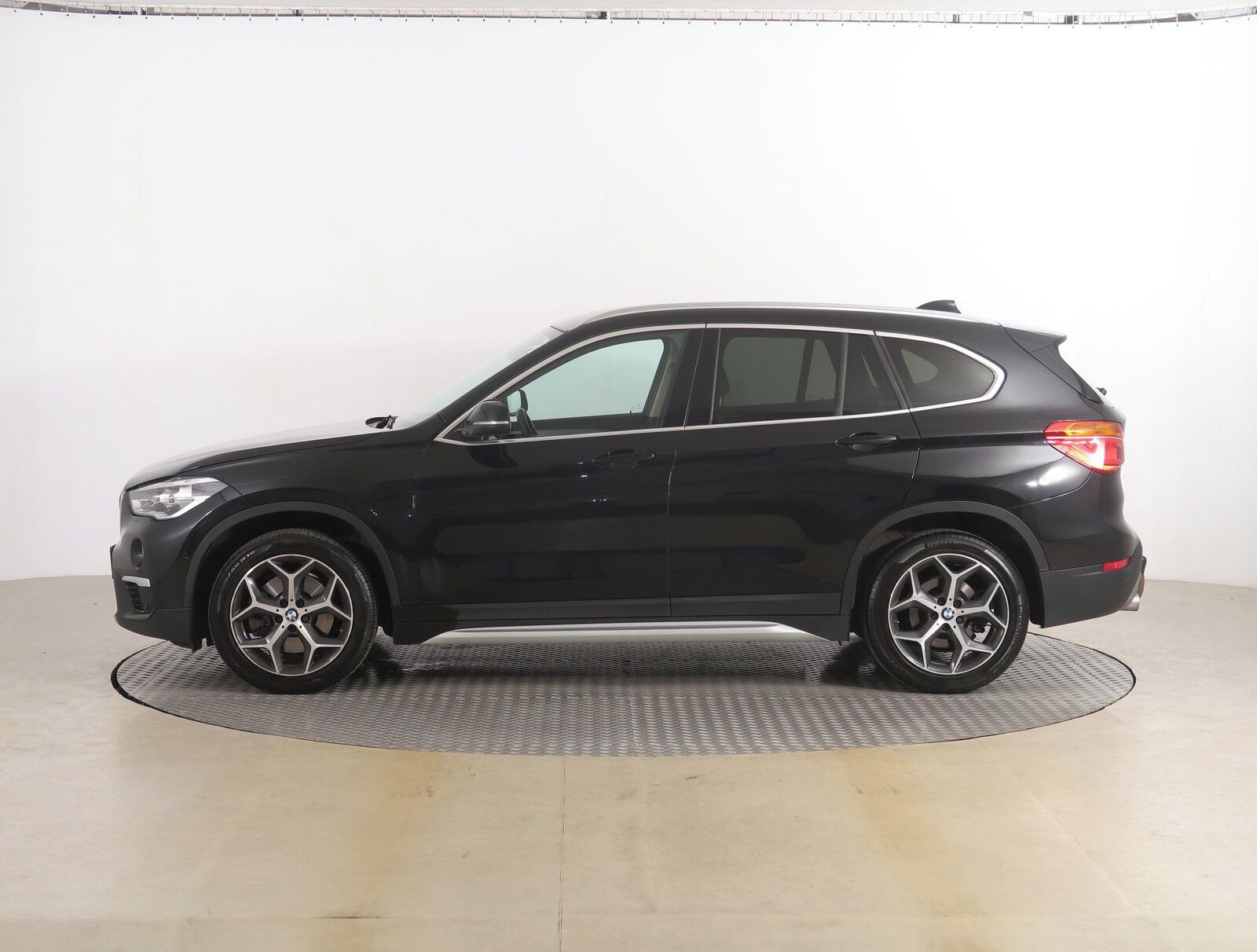 BMW X1, xDrive20d, 4X4, Automat - fotka 3