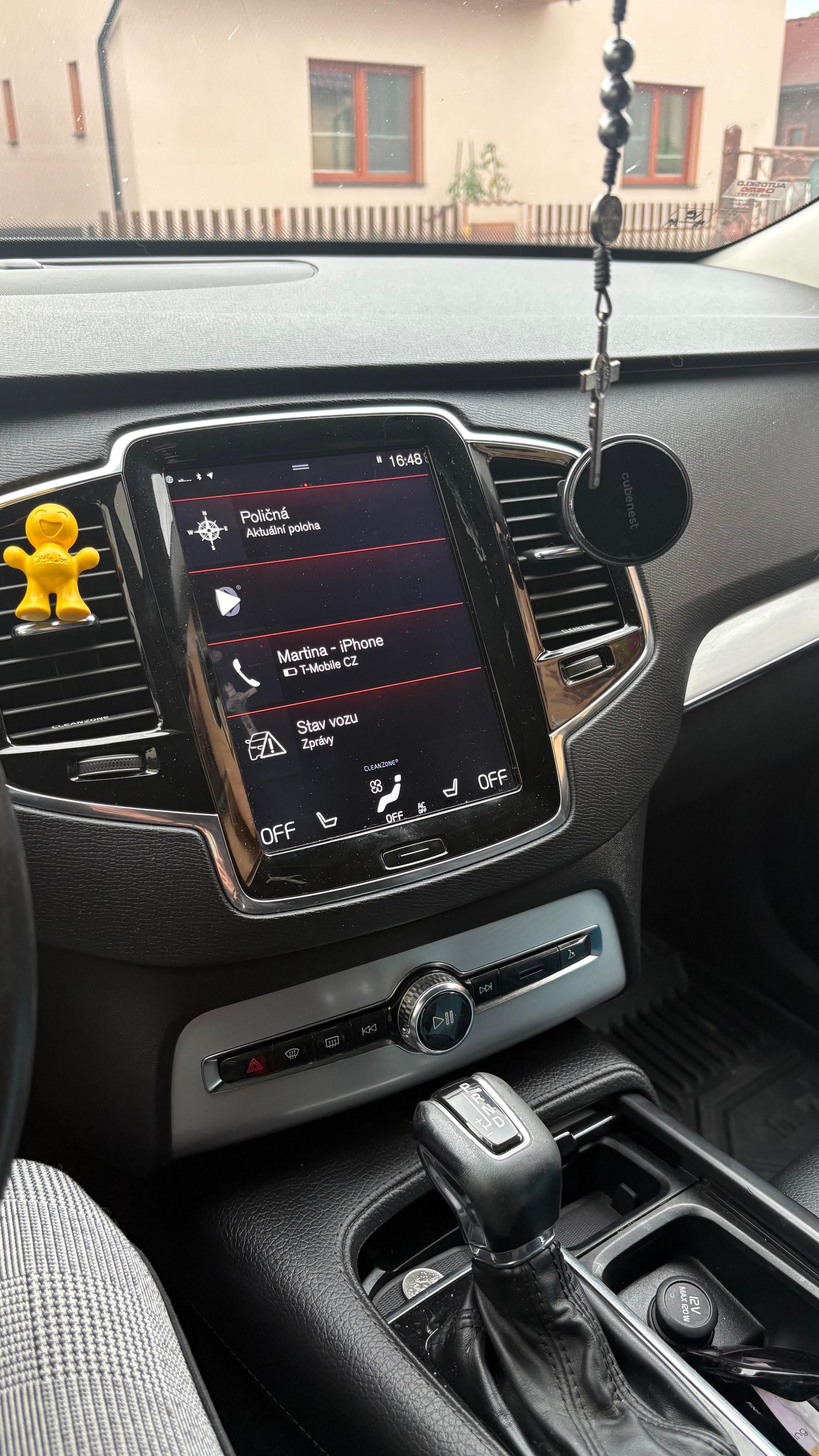 Volvo XC90 - fotka 2