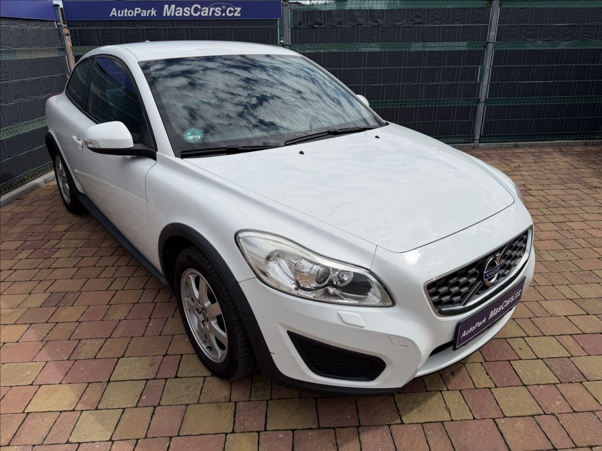 Volvo C30, 1.6 D DRIVe - fotka 3