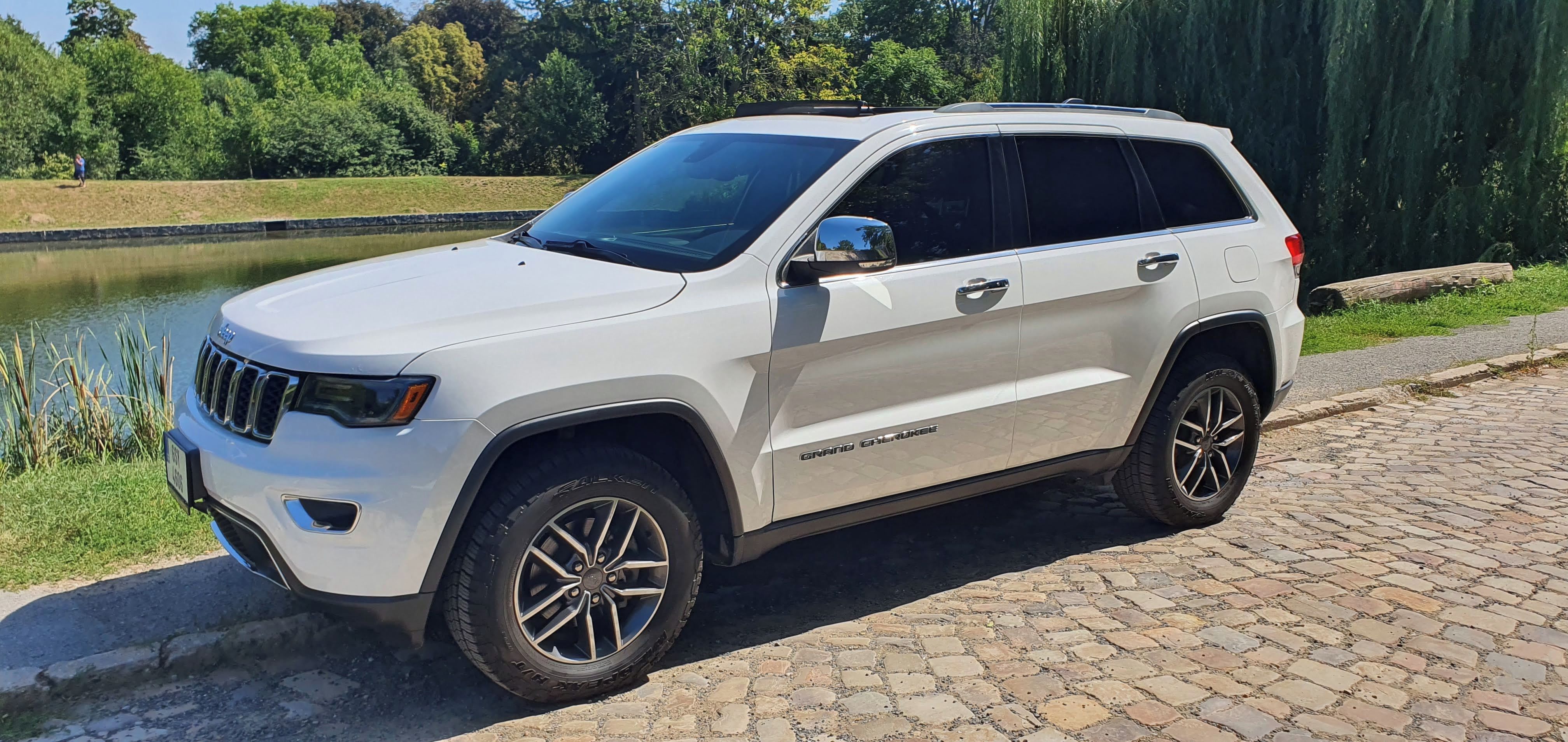 Jeep Grand Cherokee, 3.6 V6 Limited 4x4,Full servis - fotka 2