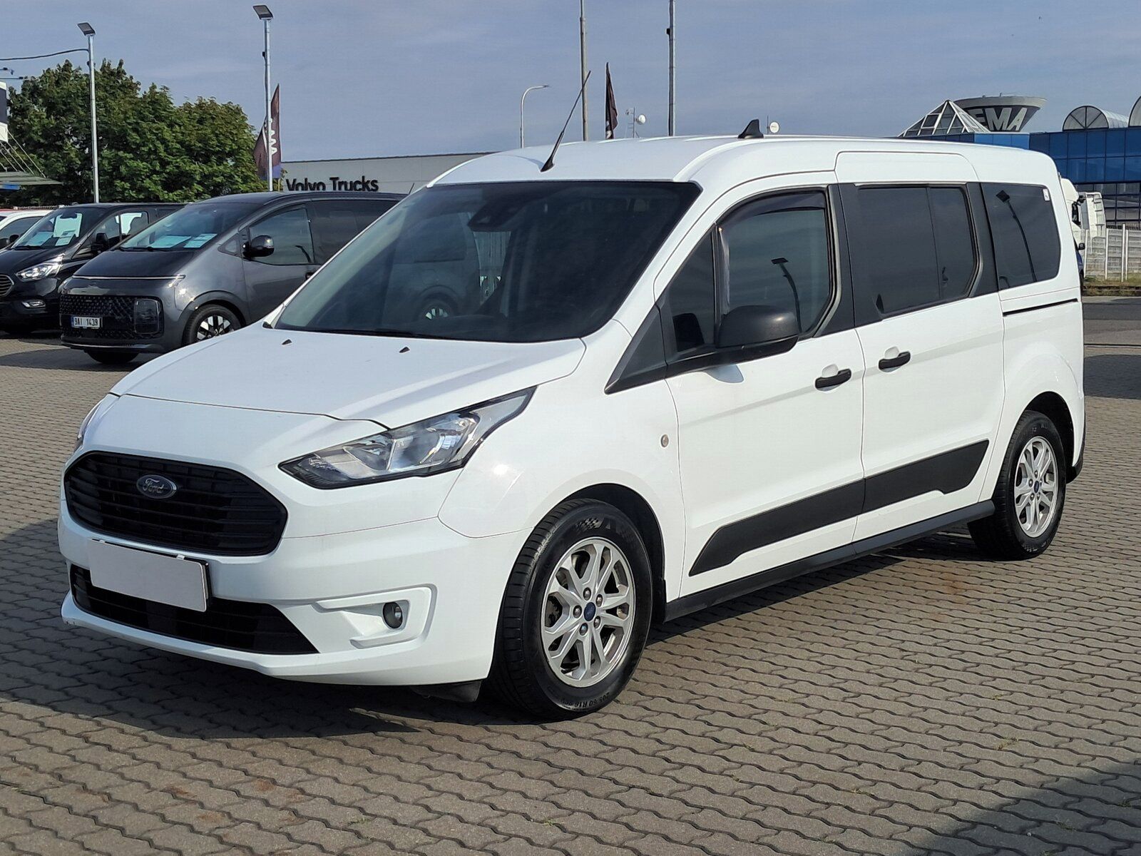 Ford Tourneo Connect, 1.5 EcoBlue, 5Míst, Klima, ČR - fotka 2
