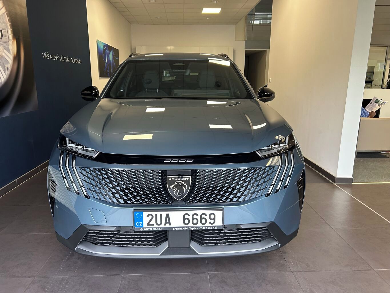 Peugeot 5008, ALLURE Hybrid 145 e-DCS6, 5 mí - fotka 5