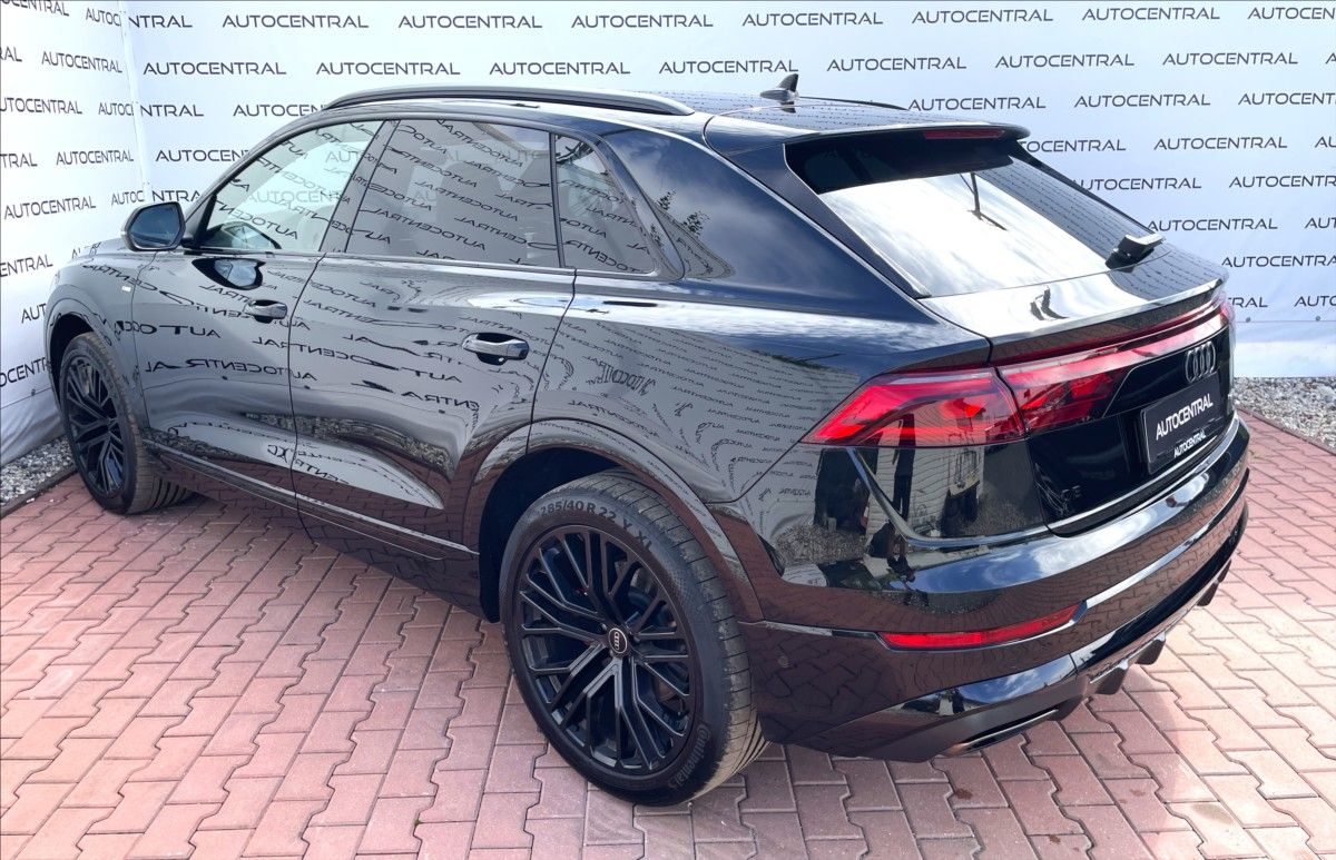 Audi Q8, 3,0 TDi 50 S-line Individual - fotka 6