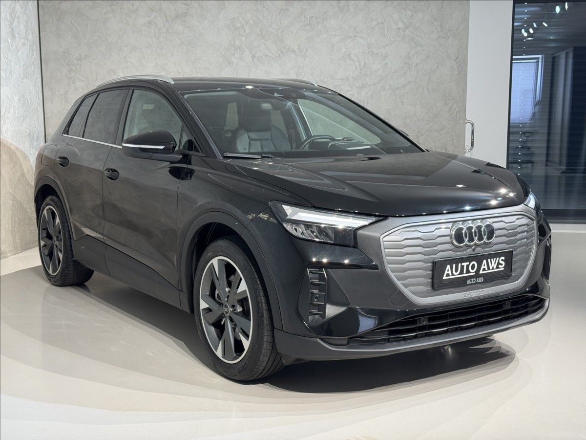 Audi Q4 e-tron, 150kW Sport LED Kamera HUD - fotka 4