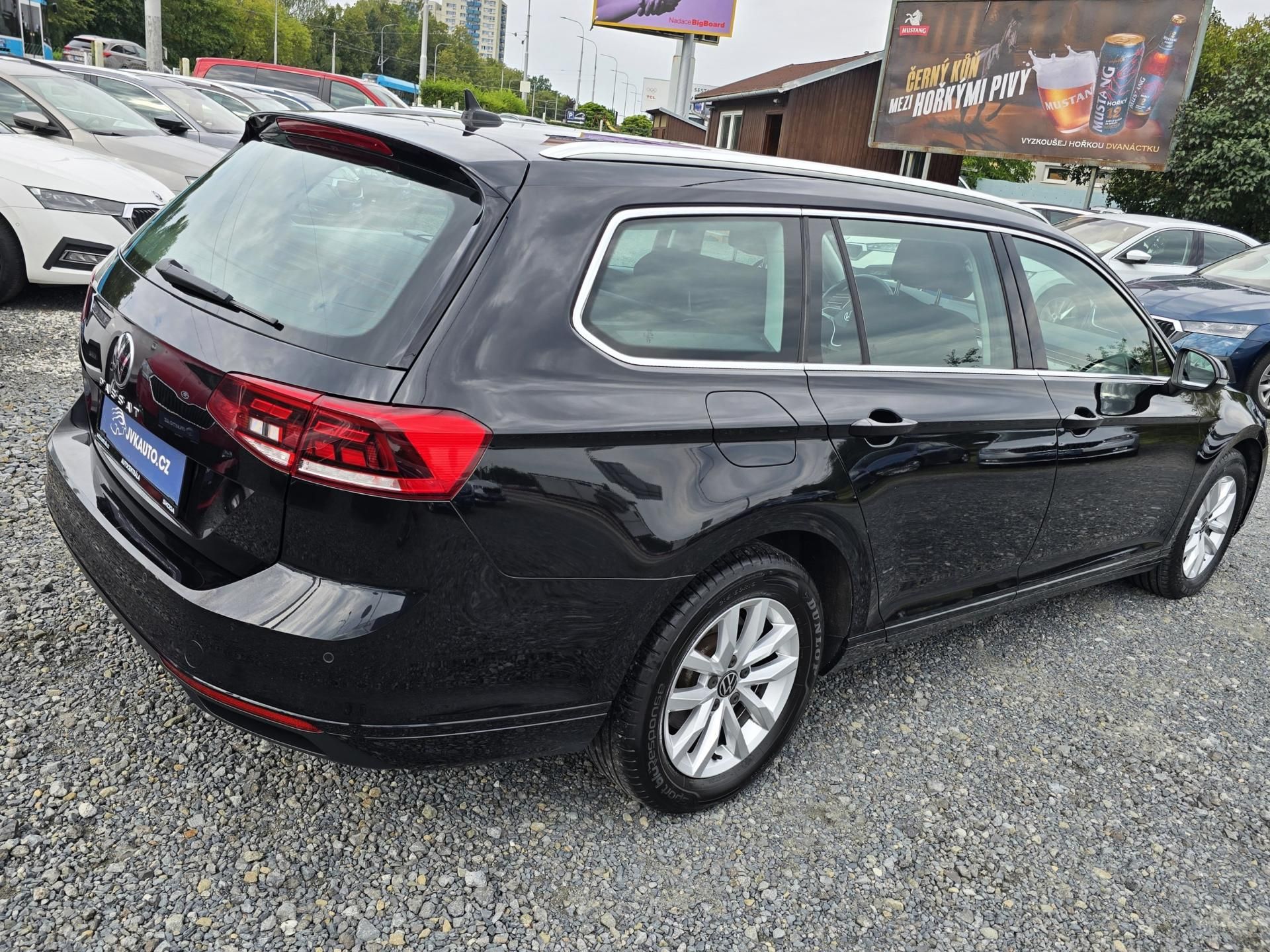 Volkswagen Passat, 2.0TDI 110KW DSG BUSINESS ČR! - fotka 5