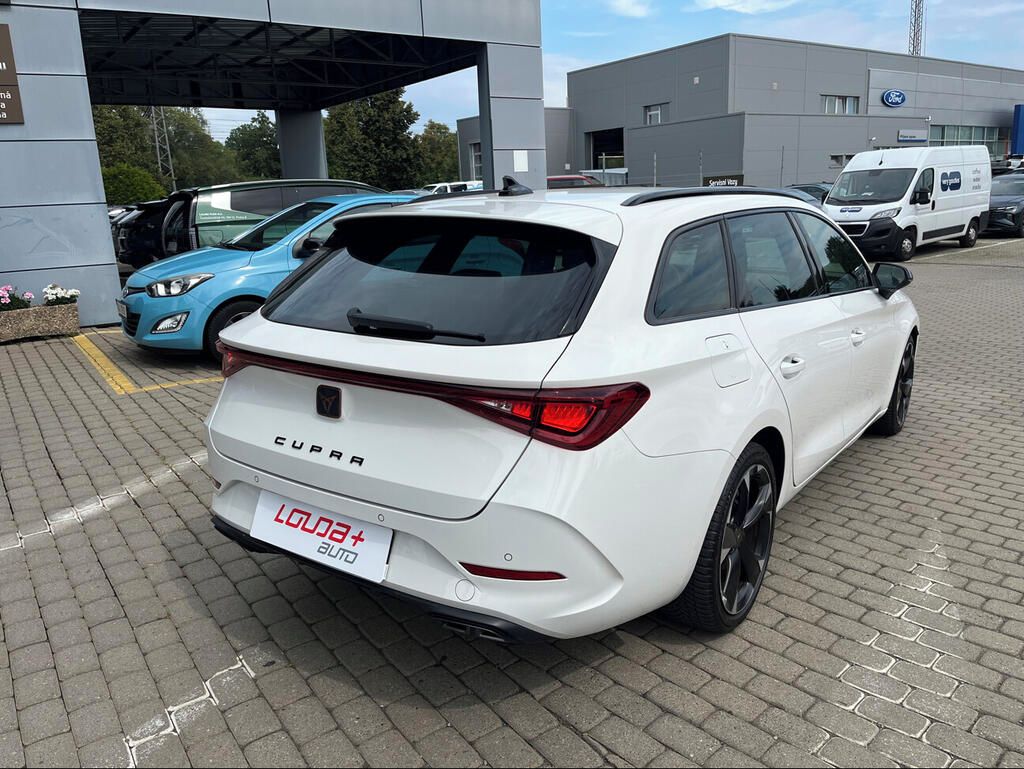 Cupra Leon, 1.5 TSI 110 kW - fotka 2