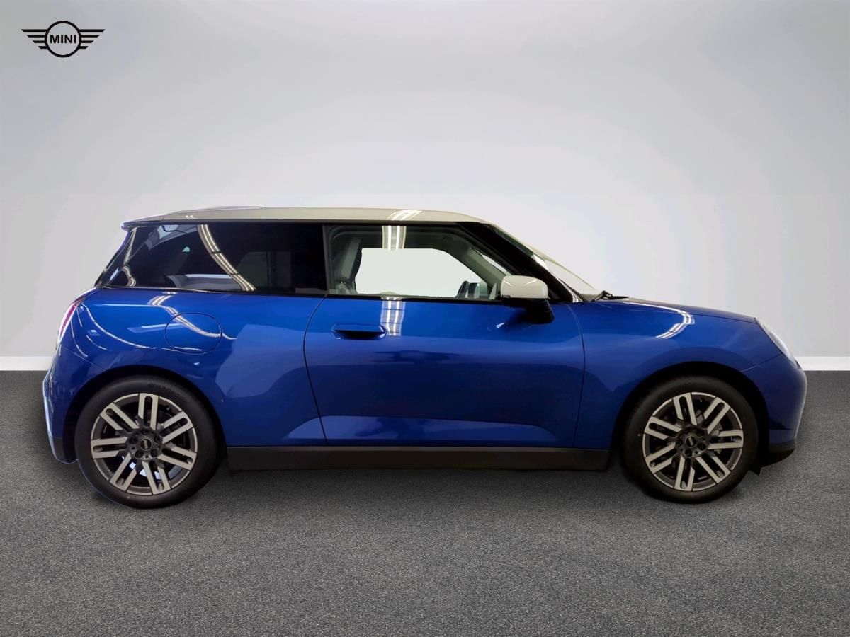 Mini, Cooper SE - fotka 4