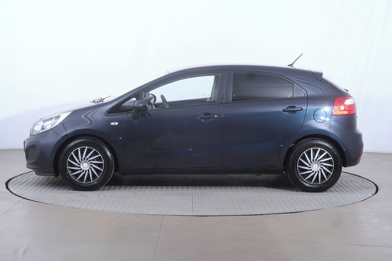 Kia Rio, 1.25 CVVT - fotka 3