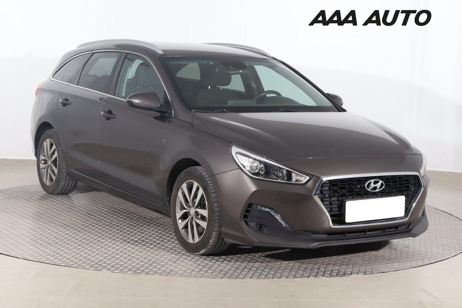 Hyundai i30, 1.4 T-GDI, Family, Serv.kniha