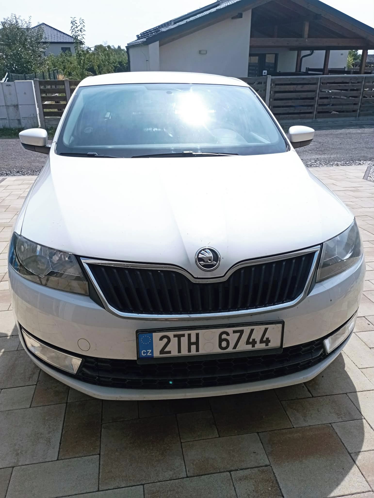 Škoda Rapid, Škoda Rapid, 1.2 TSI - fotka 2