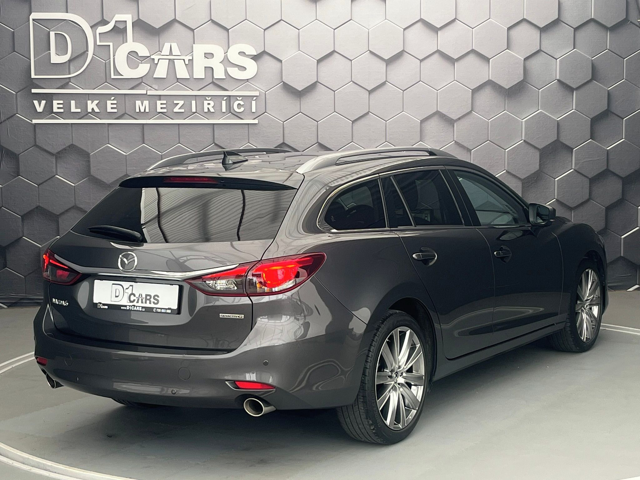 Mazda 6, 2.5 SKYACTIV-G 194 Exclusive-L - fotka 5