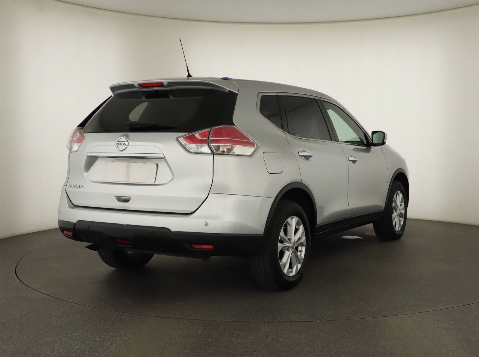 Nissan X-Trail, 1.6 dCi, Tempomat - fotka 5