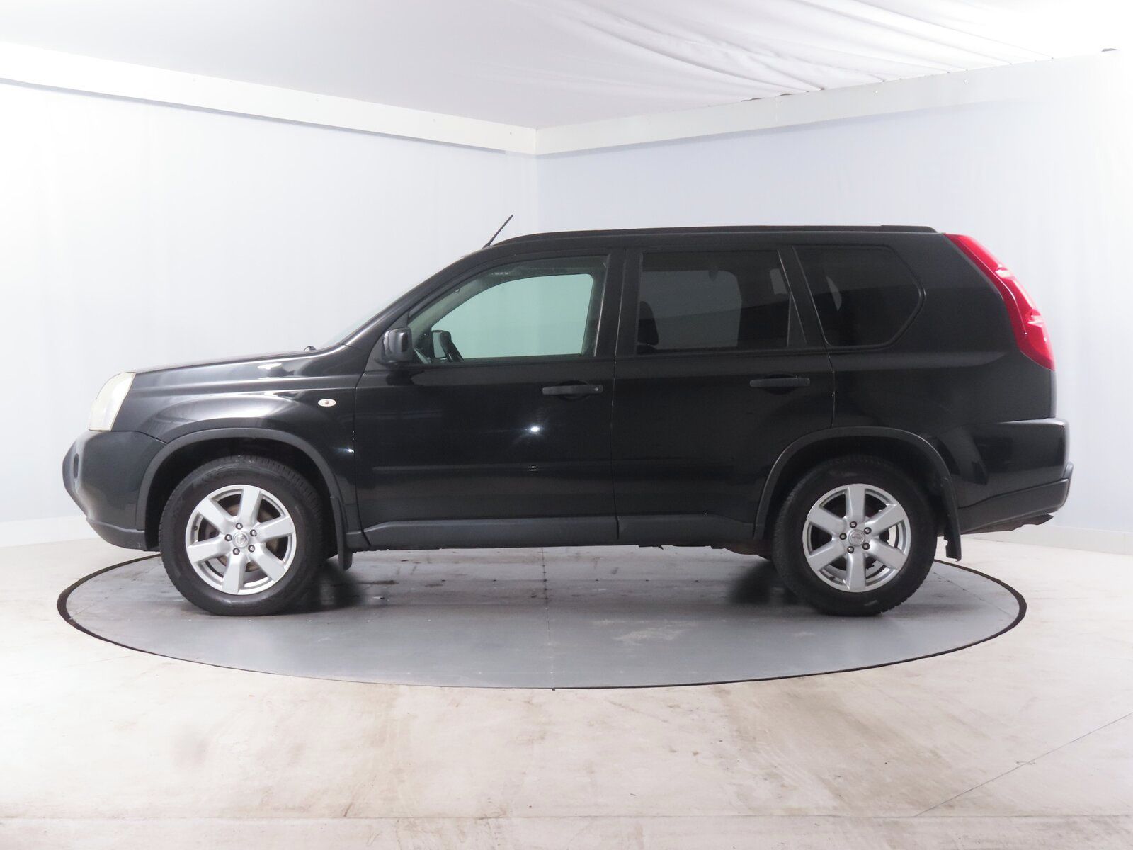 Nissan X-Trail, 2.0 dCi, 4X4 - fotka 3