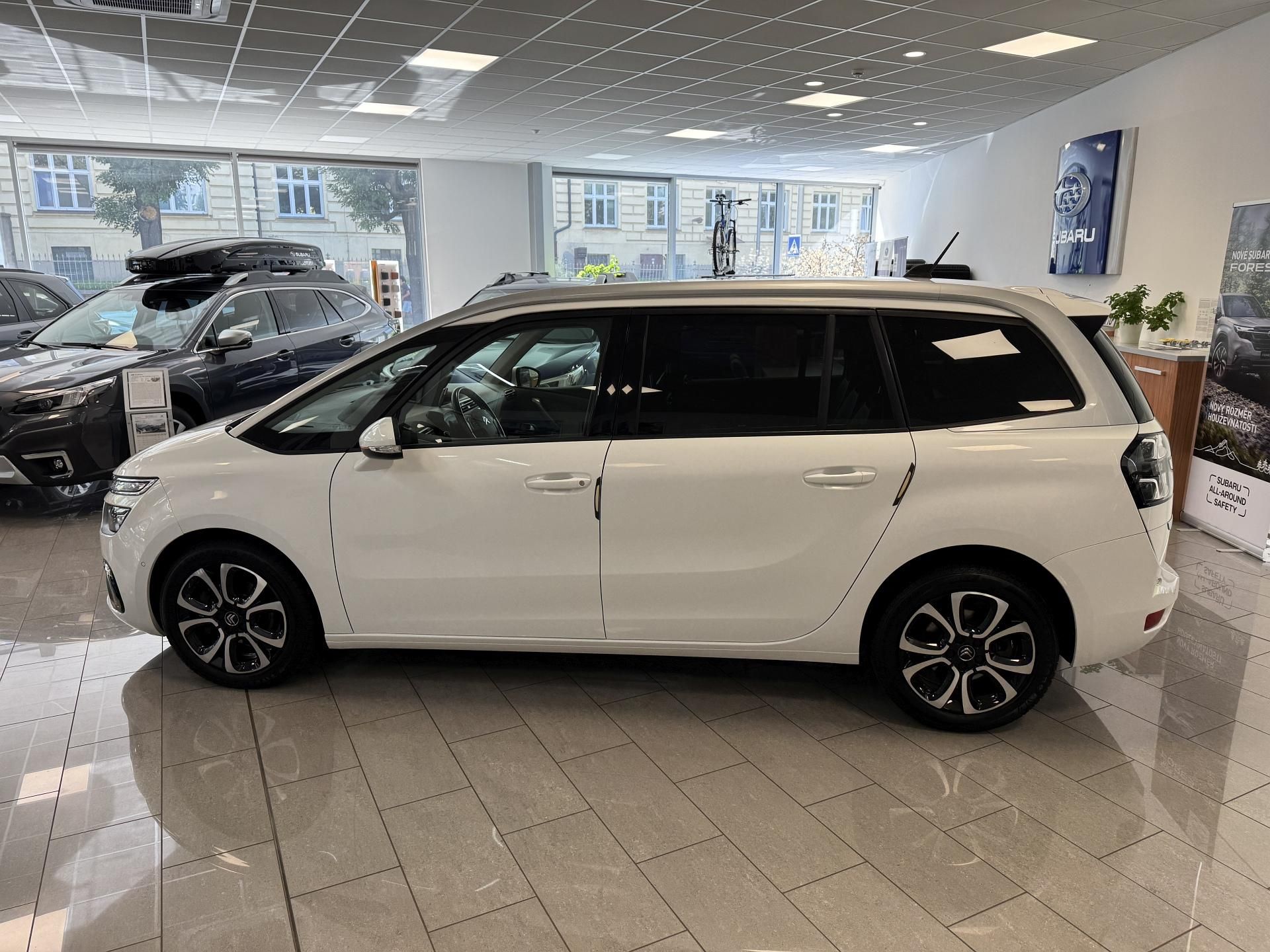 Citroën Grand C4 SpaceTourer, 1.5 Blue HDi 130 EAT8 Shine P. - fotka 2