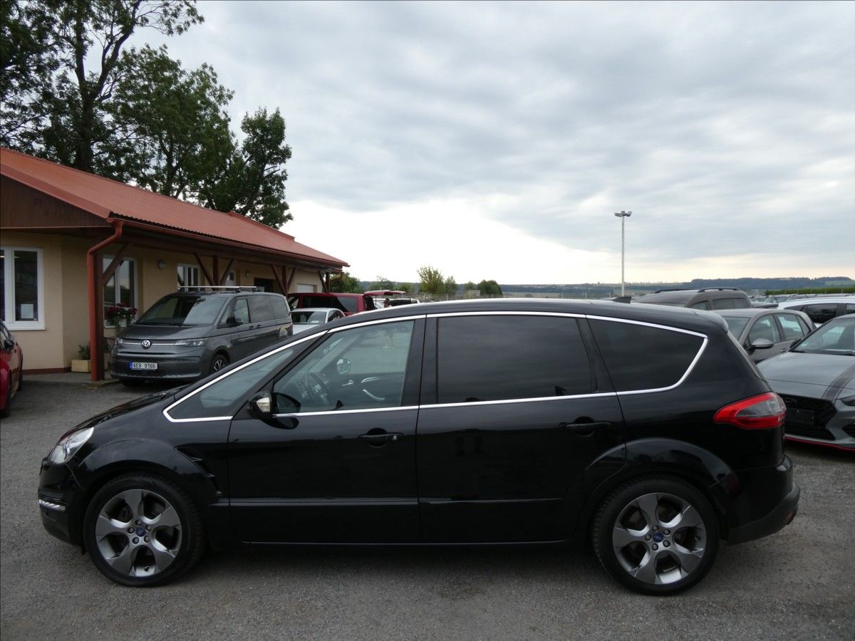 Ford S-MAX, 2,0 EcoBoost Titanium,AT,závěs - fotka 6