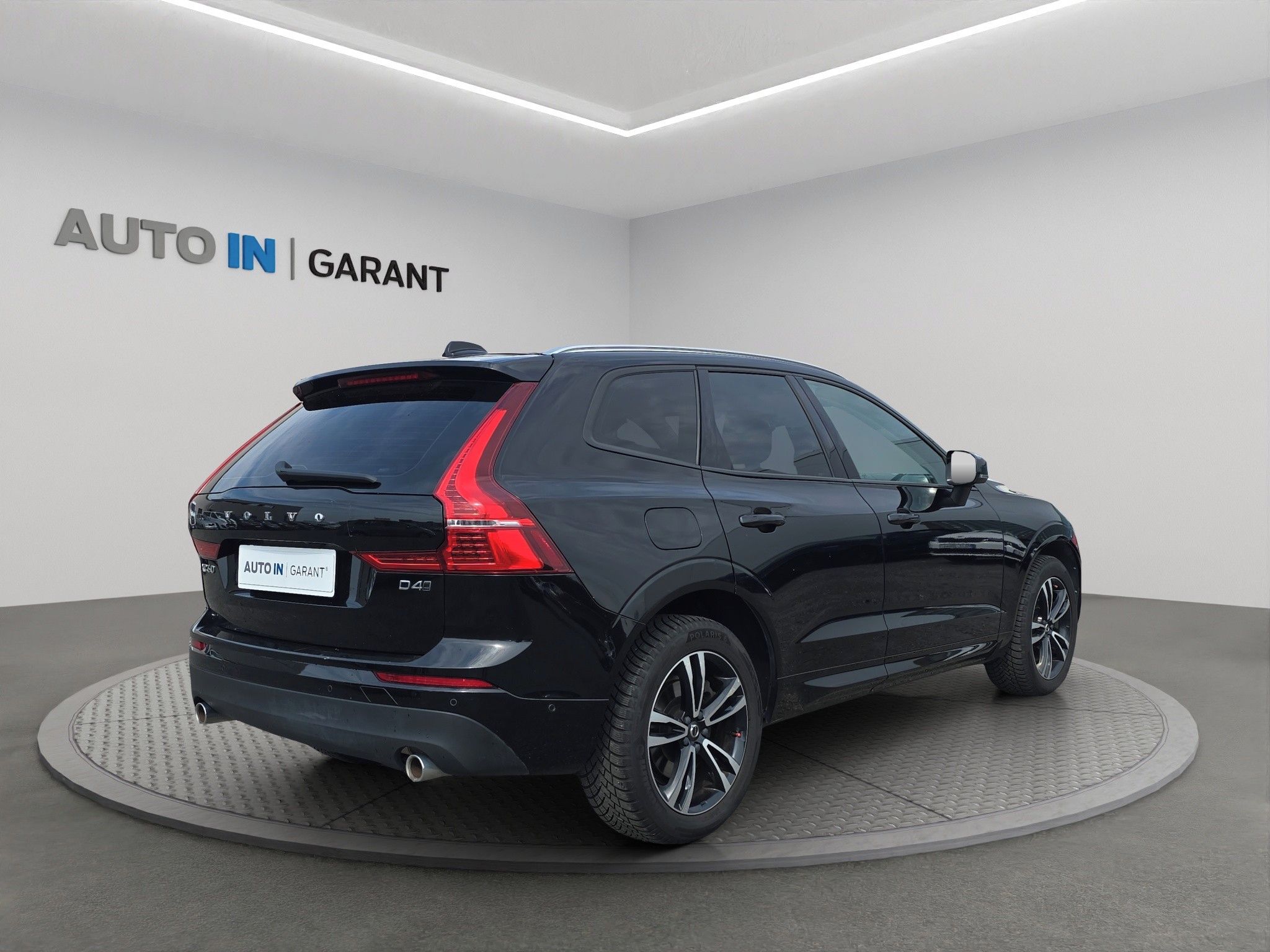 Volvo XC60, 2.0 D4 Drive-E A/T 140kW 4x4, - fotka 5
