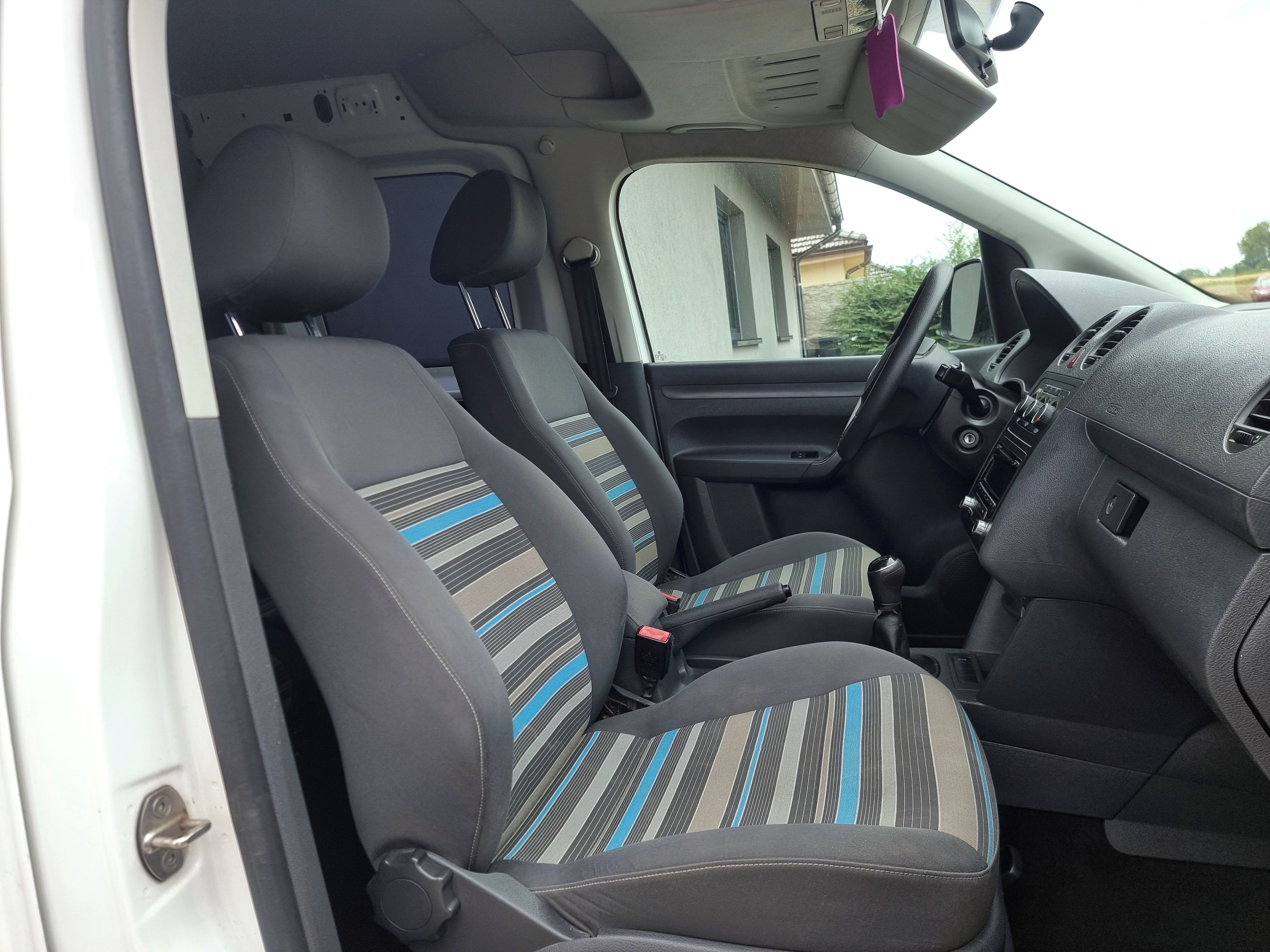 Volkswagen Caddy, MAXI | Tažné | 2015 | STARTLIN - fotka 4