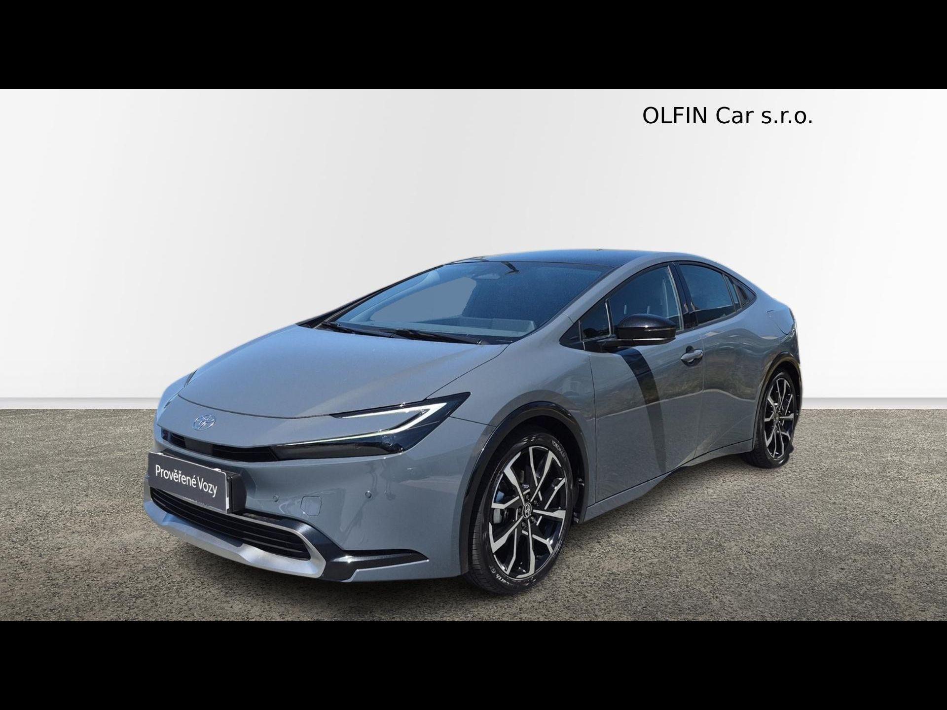 Toyota Prius, Prius 2.0PHEV Prestige Skyview