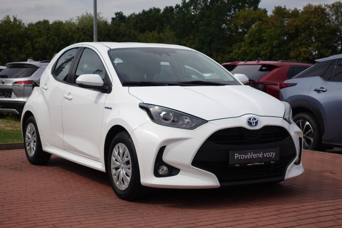 Toyota Yaris, 1,5HSD Comfort - fotka 3