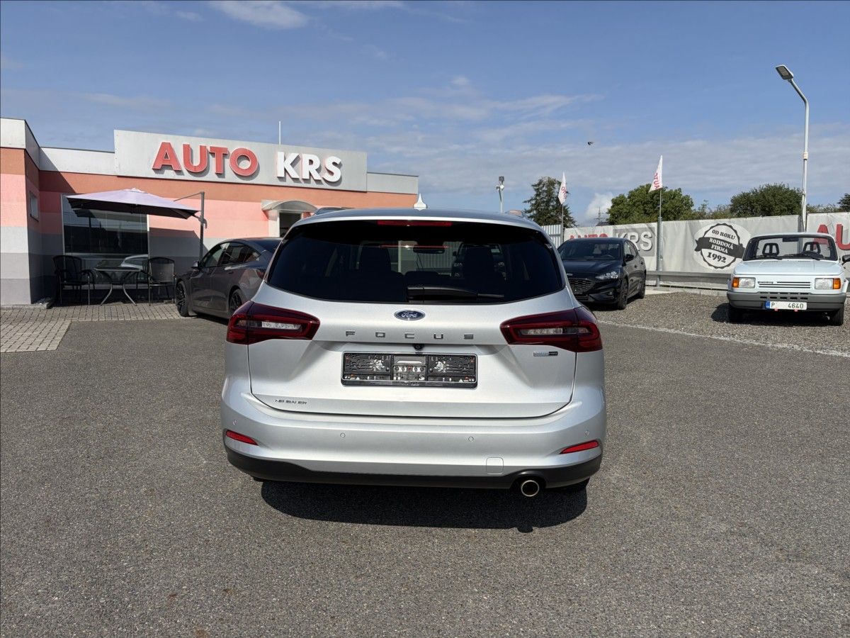 Ford Focus, 1,0 92KW TITANIUM x, LED,Navi, - fotka 6