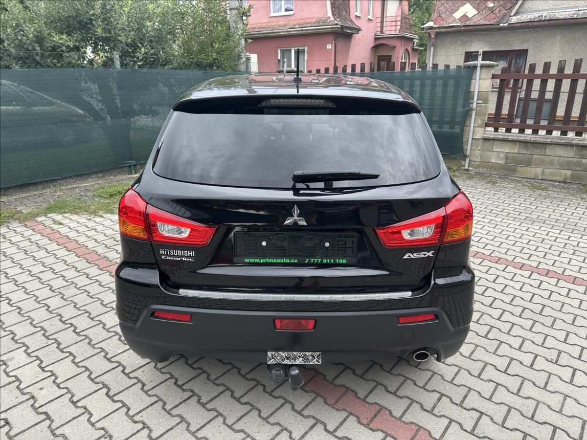 Mitsubishi ASX, 1,6 TAŽNÉ EDITION - fotka 4