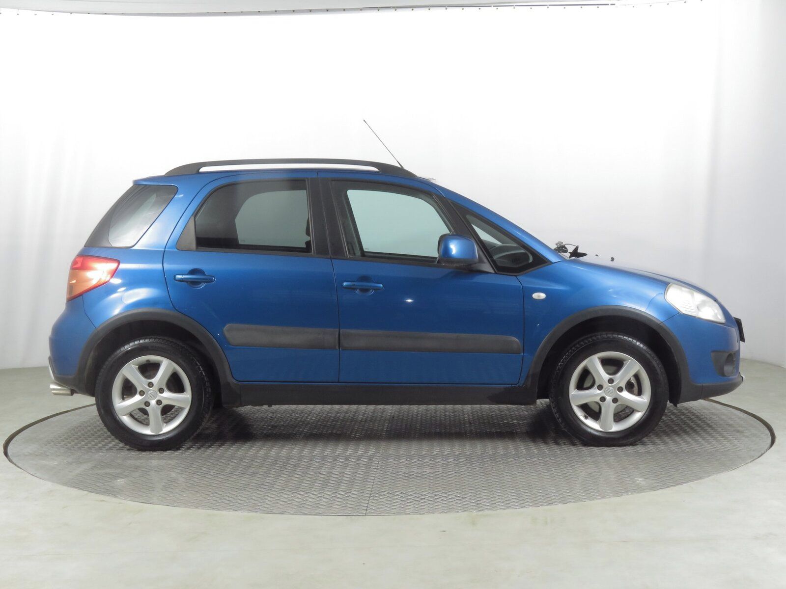 Suzuki SX4, 1.6 VVT, 4X4, Serv.kniha - fotka 6