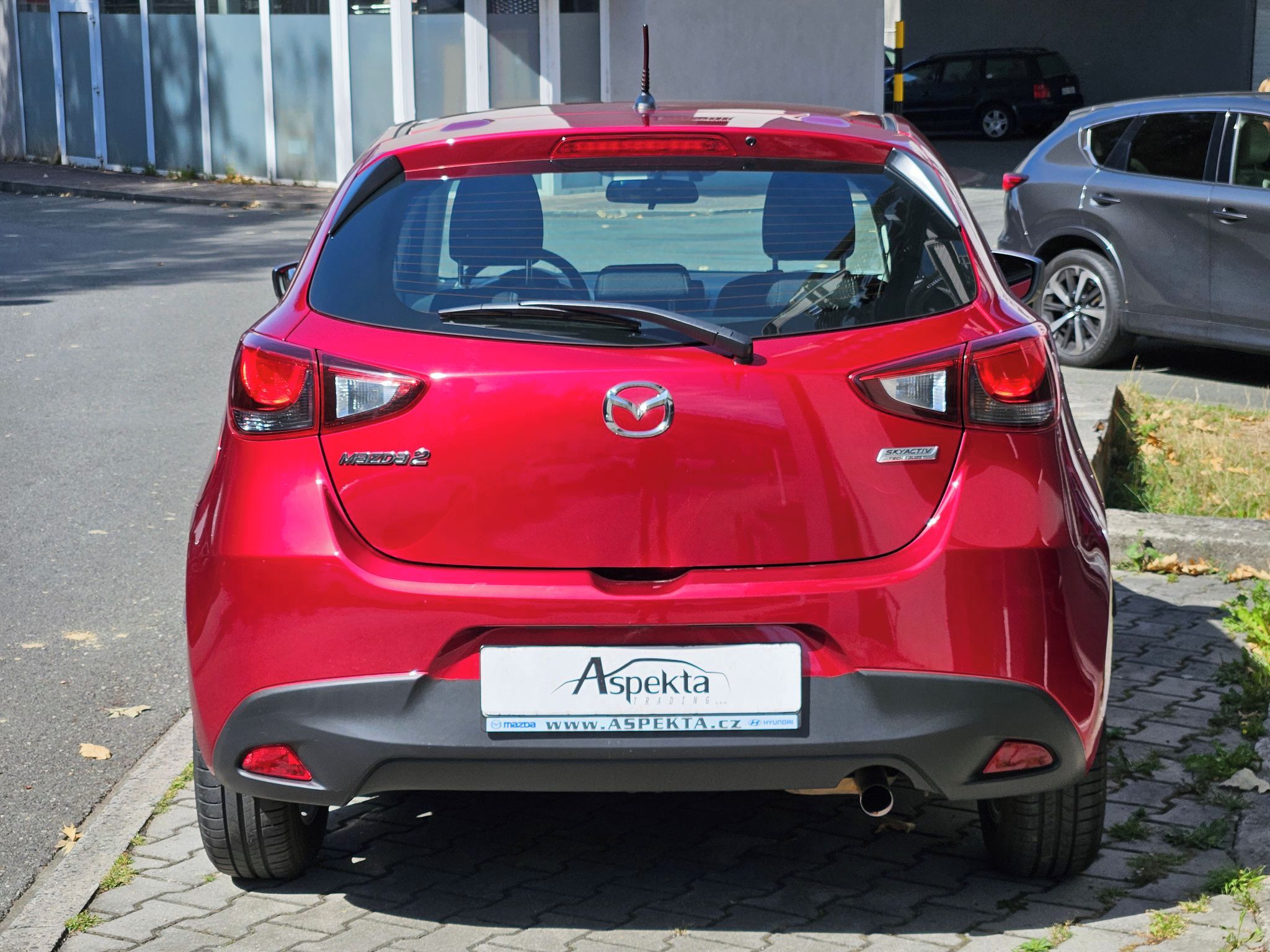 Mazda 2, 1,5L SKYACTIV-G 55kW, ČR,1.maj - fotka 4