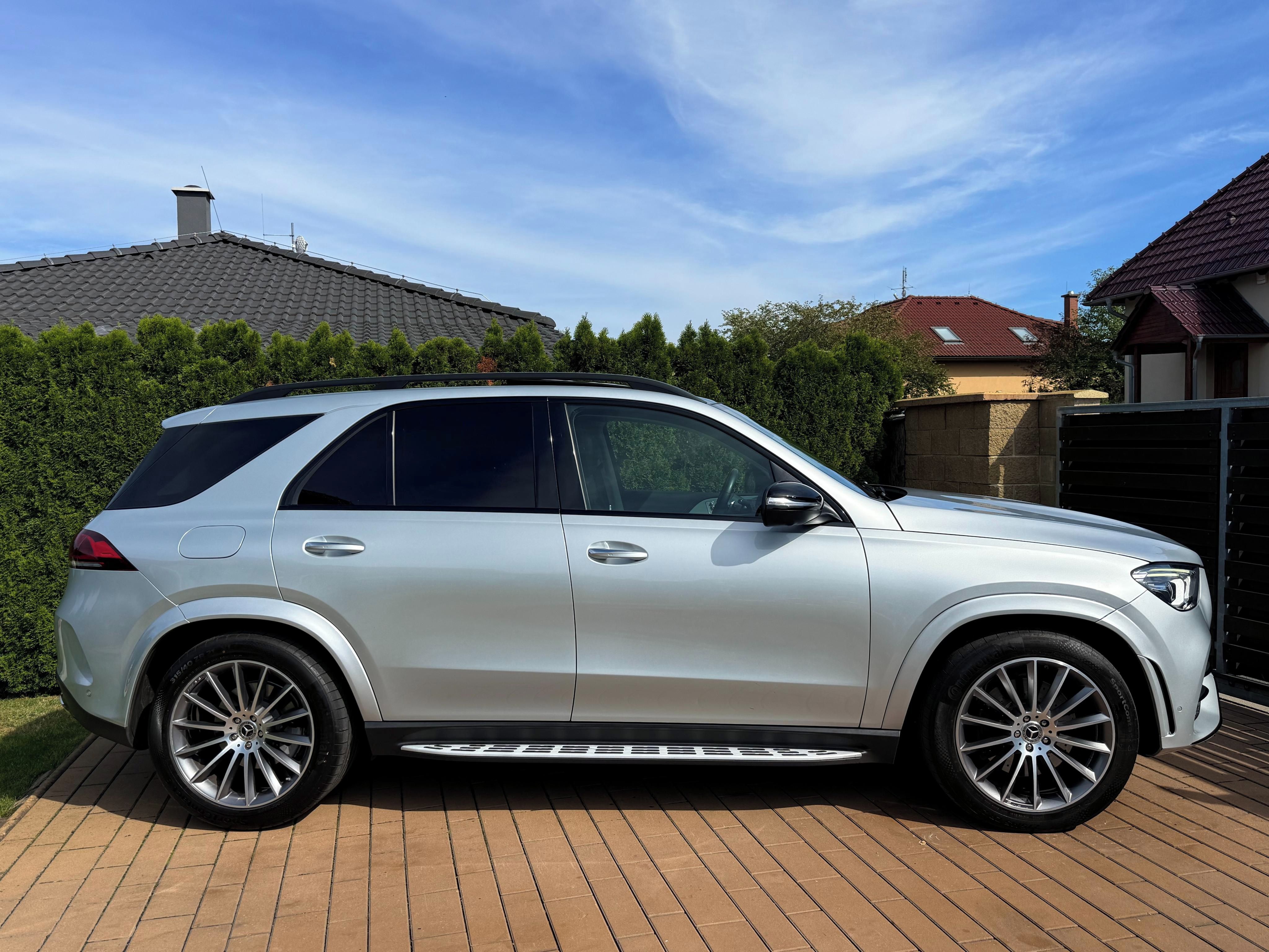 Mercedes-Benz GLE, 350D 200kW 4Matic  AMG PREMIUM - fotka 2