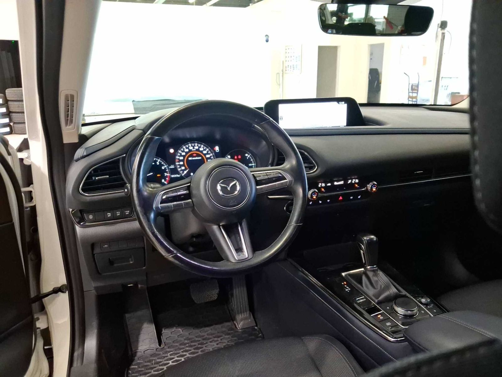 Mazda CX-30, Skyactiv-X 2.0, 4X4, Automat - fotka 3