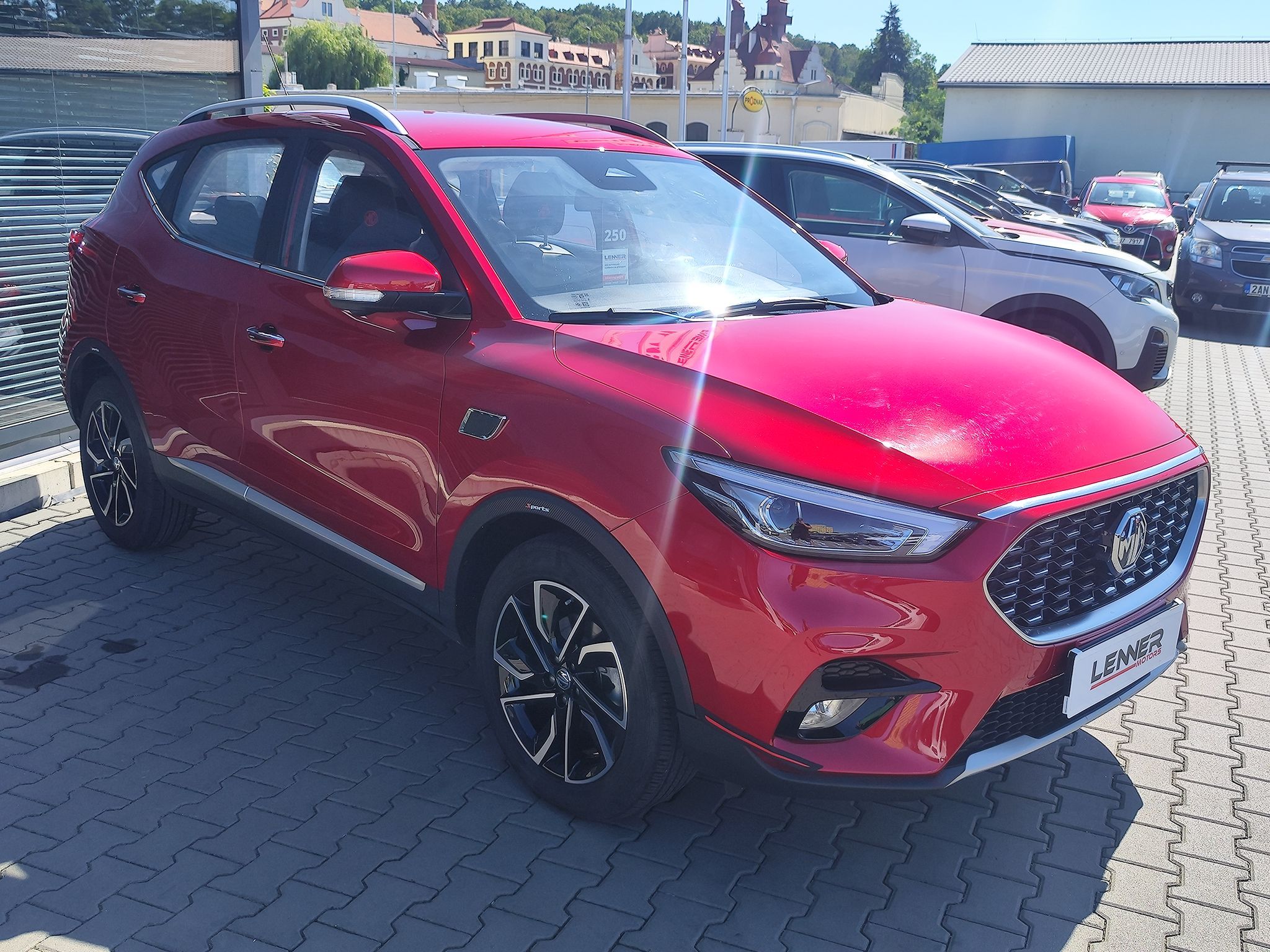 MG ZS, 1.5i/78kW Emotion Plus - fotka 3