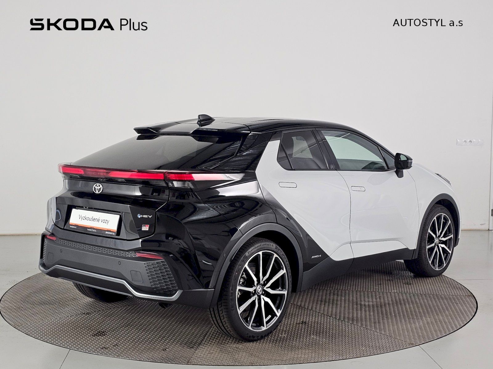 Toyota C-HR, 2.0HEV 4x4 GR-Sport Premiere E - fotka 2