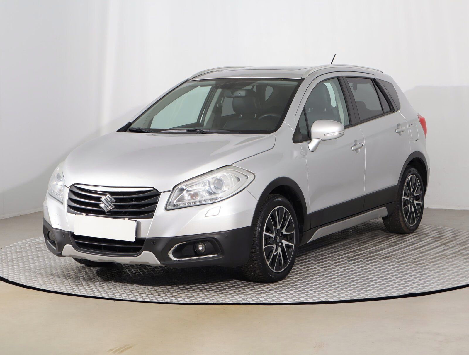 Suzuki SX4 S-Cross, 1.6 VVT, 4X4, Automat - fotka 2