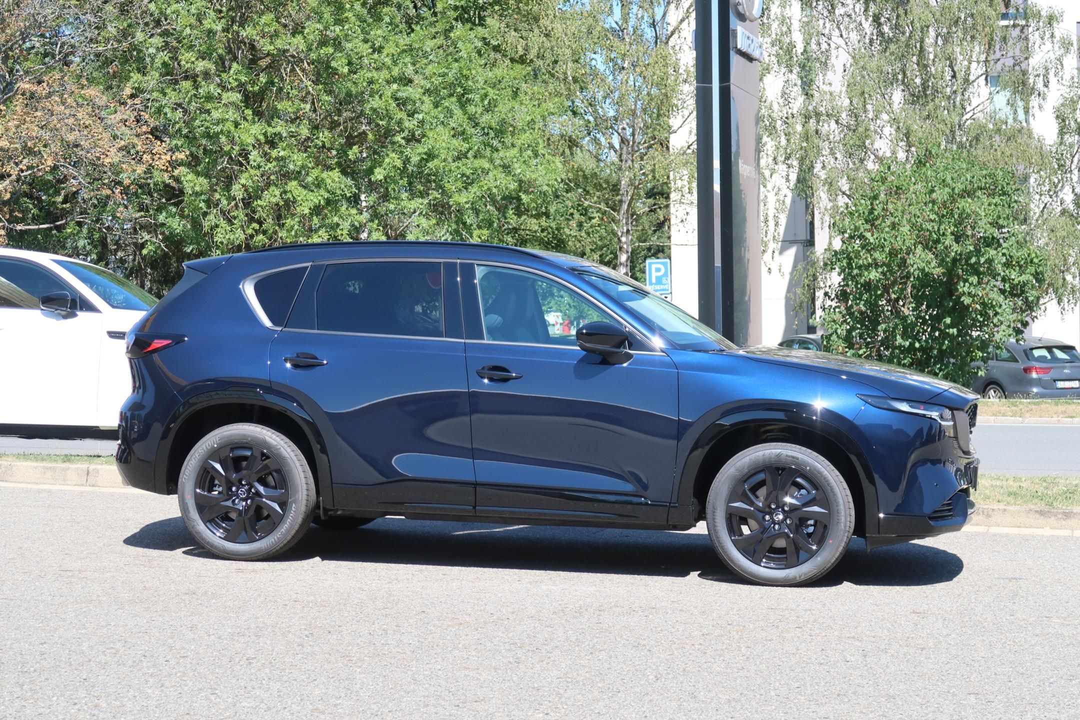 Mazda CX-5, 2,5 G141 AT Centre-Line - fotka 4