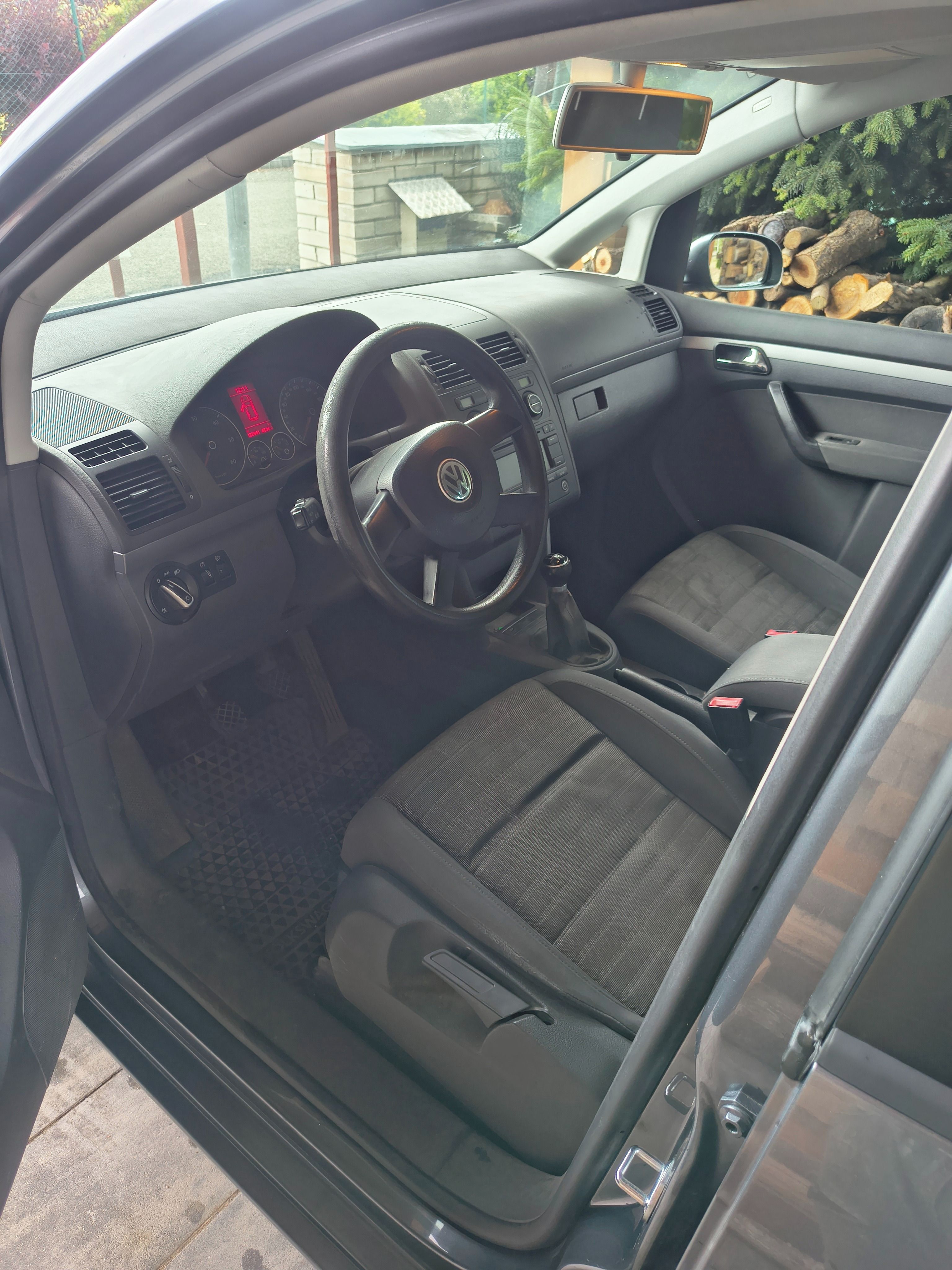 Volkswagen Touran, 1.9 TDI  77KW - fotka 5