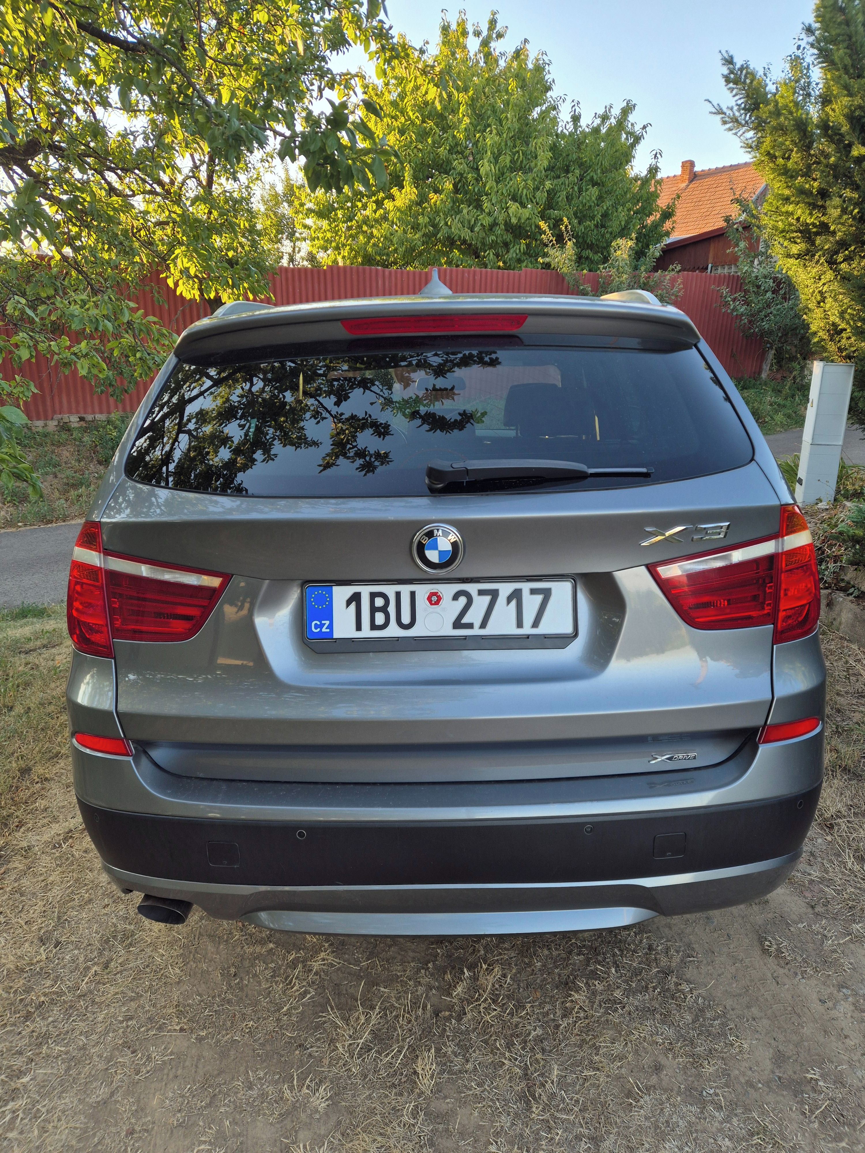 BMW X3, BMW X3  2.0D - fotka 4